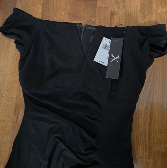 Off-Shoulder Black Dress - Picture 7 of 9